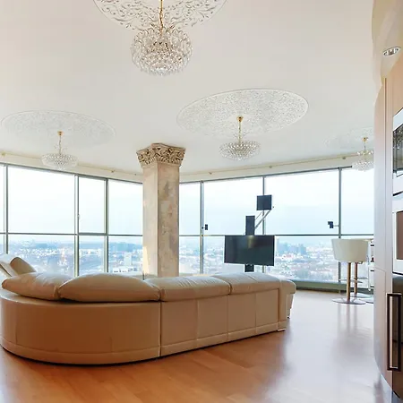 Helios Extra In Skyscraper 20 Floor Appartement